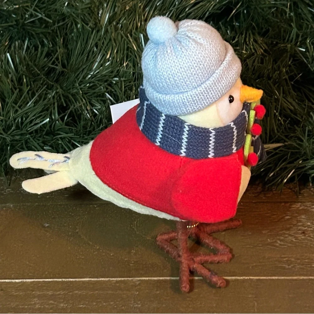 Featherly Friends BERRY Christmas Bird 2024 Target Wondershop. 7” Tall. NWT